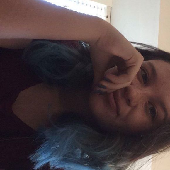 Alaina Paduganan-arnold - Poshmark Profile Picture of Alaina Paduganan-arnold (@__country_girl_) on Poshmark