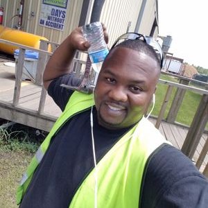Profile Picture of Quenton Thomas (@FriendorFoe_83) on Twitter