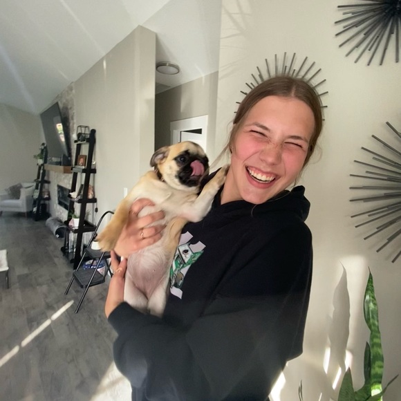 Profile Picture of Addison Prudich (@addisonprudich) on Poshmark