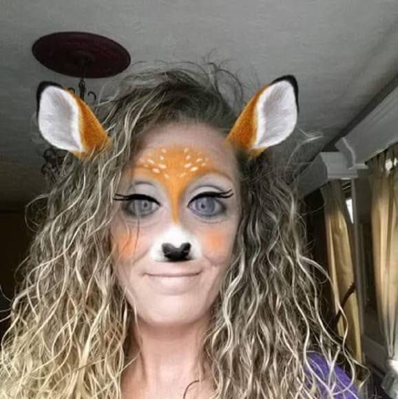 Profile Picture of Tina Eisenhardt (@tinaeisenhardt) on Poshmark