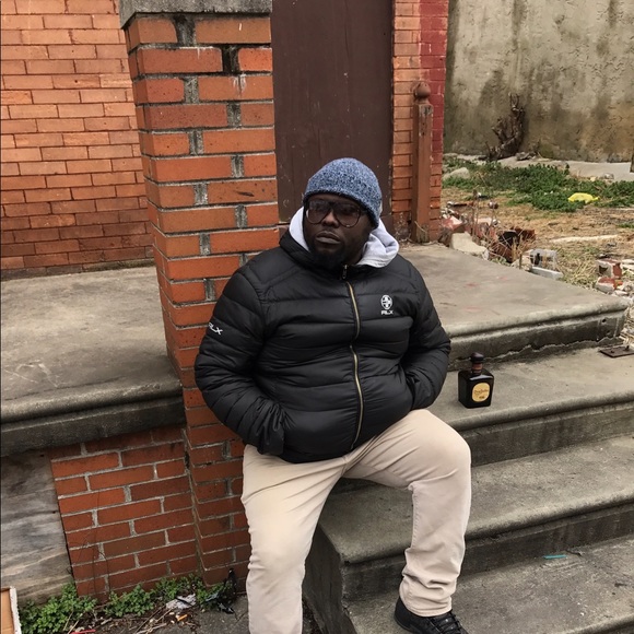 Profile Picture of Stefan Siler (@clapierboss) on Poshmark