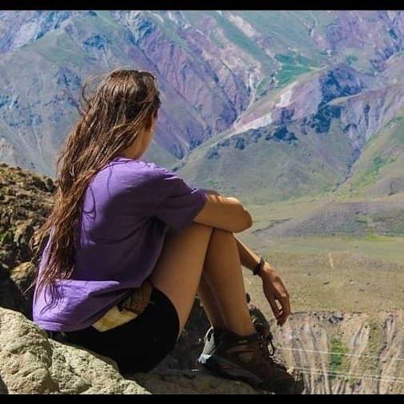 Profile Picture of Angelina Lomuscio (@vlomuscio) on Poshmark