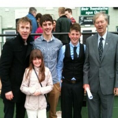 Profile Picture of Lucy Shanahan (@dinkyshanahan) on Twitter