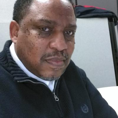 Profile Picture of RONALD COATES (@madoutloud) on Twitter