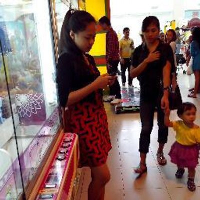 Profile Picture of Julie Ann Antor (@switprincezanne) on Twitter