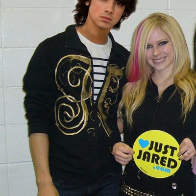 Profile Picture of Stephen Sprinkle (@JavriIsMyDrug) on Twitter