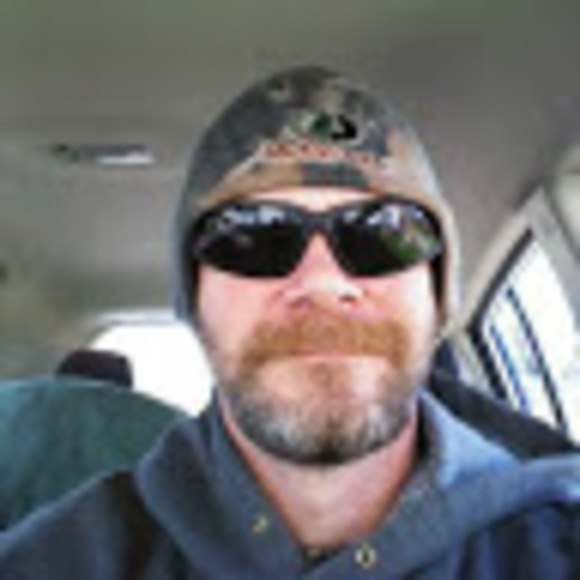 Profile Picture of Ken Vincent (@kjunken) on Poshmark