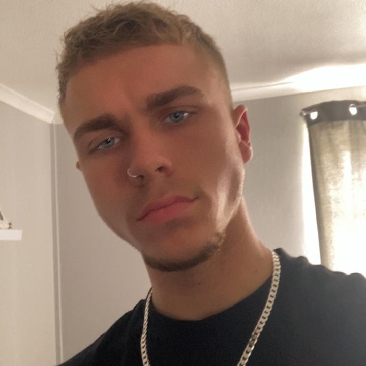 Profile Picture of Joshua rayment (@rayjosh07) on Tiktok