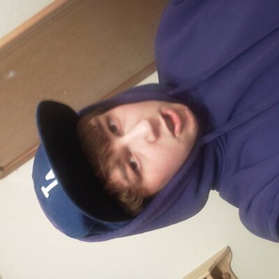 Profile Picture of Geoffrey Garrison (@ggpurple66) on Twitter