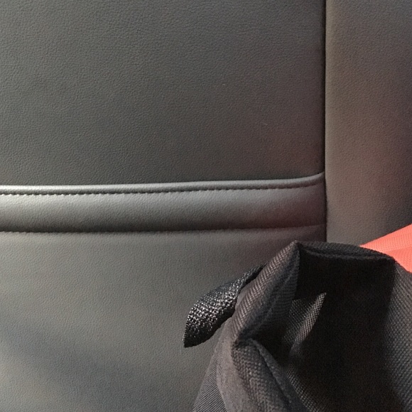 Profile Picture of Monique Cerda (@moniquecerda) on Poshmark