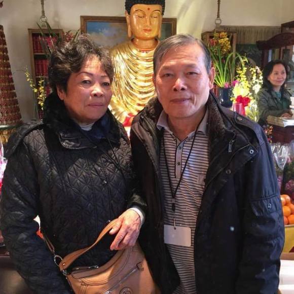 Profile Picture of Hoa Chau (@hchau001) on Poshmark