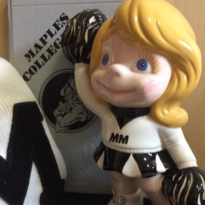 Profile Picture of Tamara Peabody (@Maples85forever) on Twitter