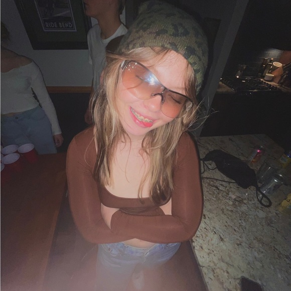 Profile Picture of Ryenne Ayers (@ryenneayers) on Poshmark