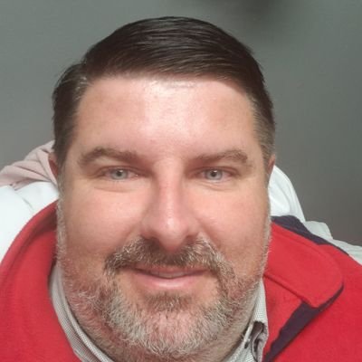 Profile Picture of Andy Couch (@couch_andy) on Twitter