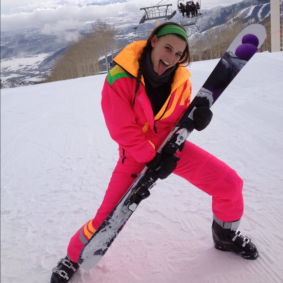 Profile Picture of Emily Weinreb (@emily8787) on Poshmark