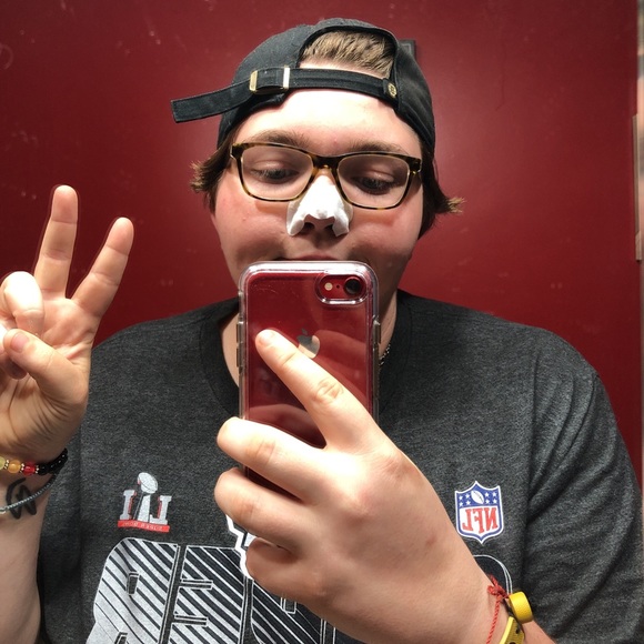 Profile Picture of Shauna Carlson (@slcarlson23) on Poshmark