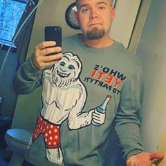 Profile Picture of Nicholas Couture (@couturen84) on Tiktok