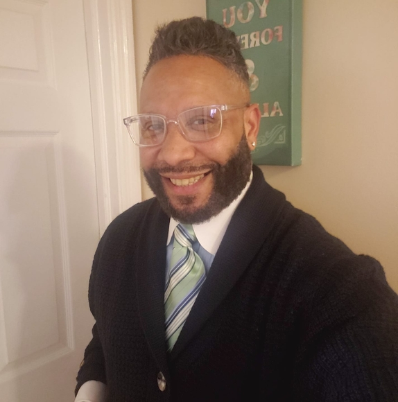 Profile Picture of Kenny Phillips (@phillipskenny1) on Poshmark