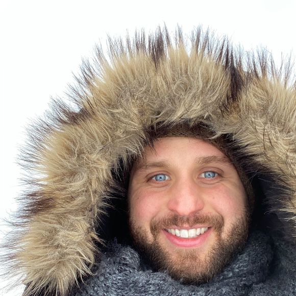 Profile Picture of Chris Panettieri (@cpane403) on Poshmark