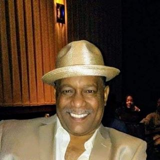 Profile Picture of Lisa Louis (@Lisa-Louis) on Facebook