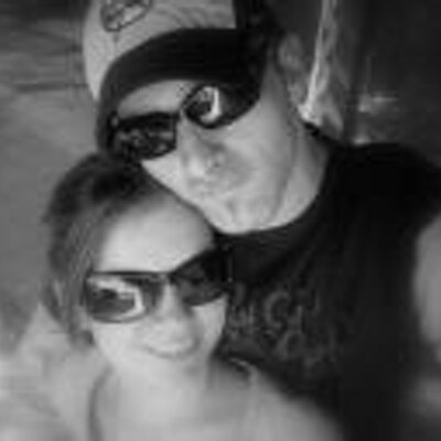 Profile Picture of Michael Schoening (@SchoeningShine) on Twitter