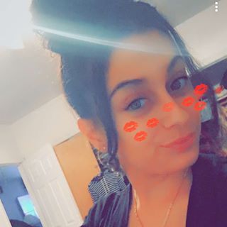 Profile Picture of Teetee Lea G (@teetee.l.g) on Facebook