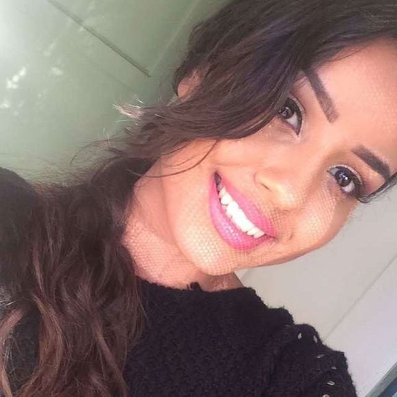 Profile Picture of Lorena Rivas (@lor3na_rivas) on Poshmark
