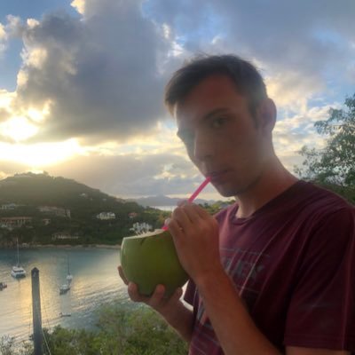 Profile Picture of Alex Rosa (@Rosayee_) on Twitter