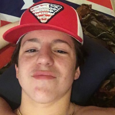 Profile Picture of Sean (@sean_emerson_) on Twitter