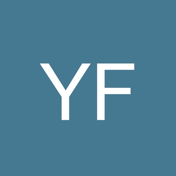 Profile Picture of Yanet Famada (@yfamada) on Poshmark