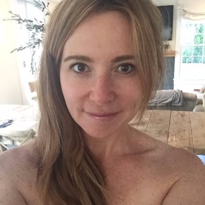 Profile Picture of Kimberly Reilly (@kim_b_reilly) on Twitter