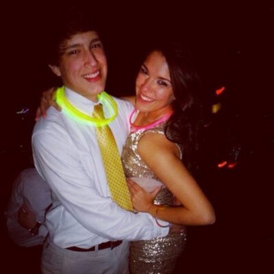 Profile Picture of Richard Benavides (@RICHalwaysHARD) on Twitter