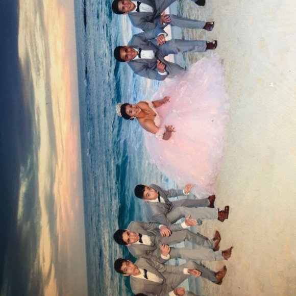 Profile Picture of Isaac Barragan (@isaacb21) on Poshmark