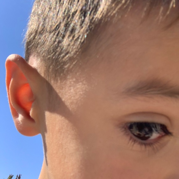 Profile Picture of Robert Mcfarland (@robertmcfarl116) on Poshmark