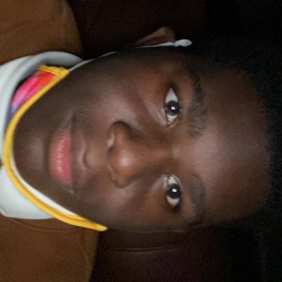 Profile Picture of Jeremiah Cummings (@jeremiahc275) on Poshmark