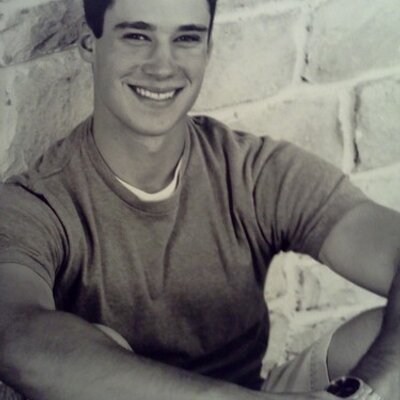 Profile Picture of John Mulhern (@j_mull20) on Twitter