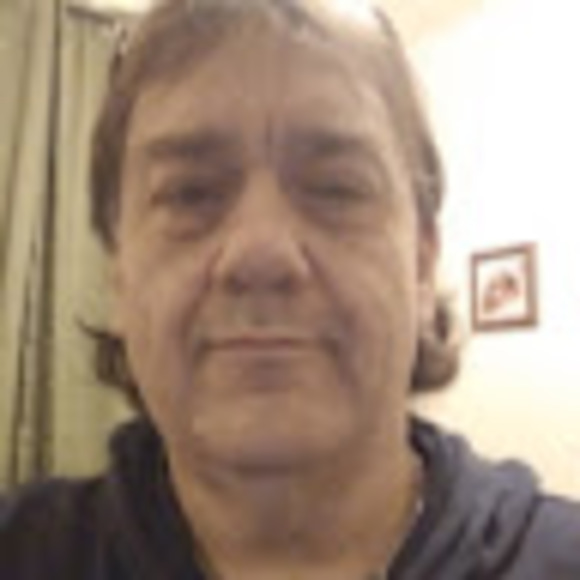 Profile Picture of Scott Mikula (@mikulascott87) on Poshmark
