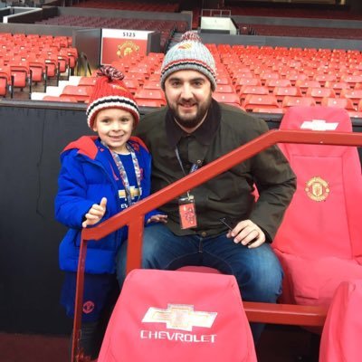 Profile Picture of Ross Poole (@pooler97) on Twitter