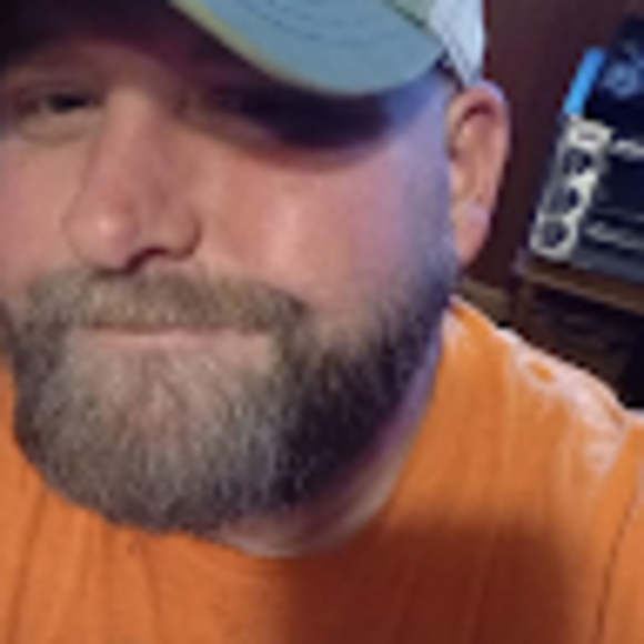 Profile Picture of Chris Richardson (@chrisrichard821) on Poshmark