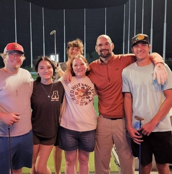 Profile Picture of Mikemelissa Creamer (@bigmike669) on Poshmark