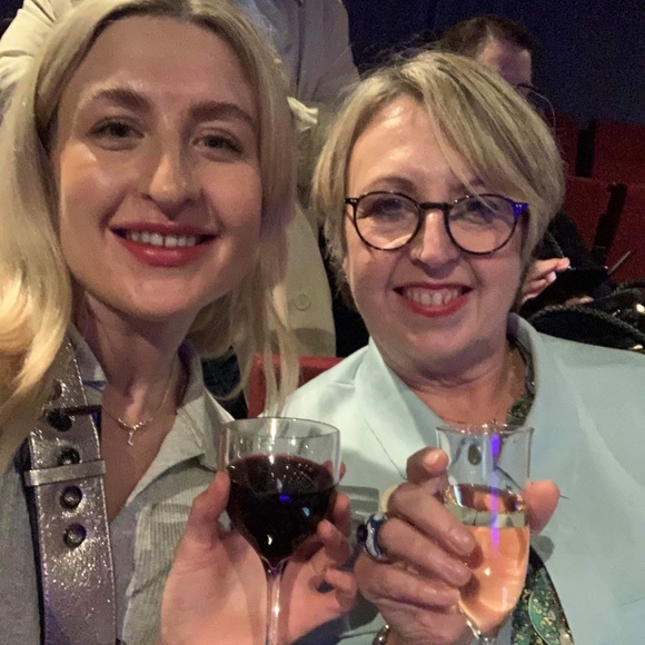 Profile Picture of Nicky Vonk (@nickyv37) on Poshmark