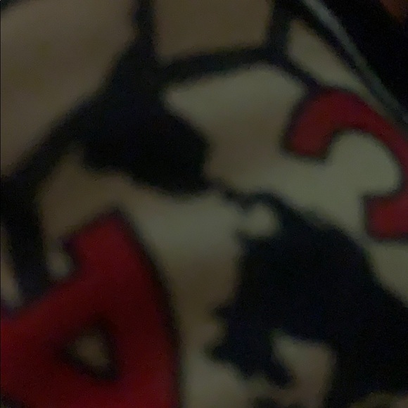 Profile Picture of Daniel Gonzalez (@dgonzalez397) on Poshmark