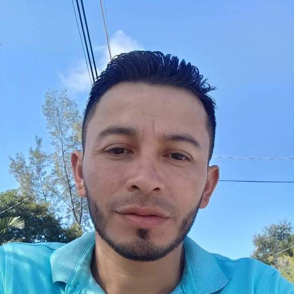 Profile Picture of Wilson antonio Davila cano (@miami2023) on Poshmark