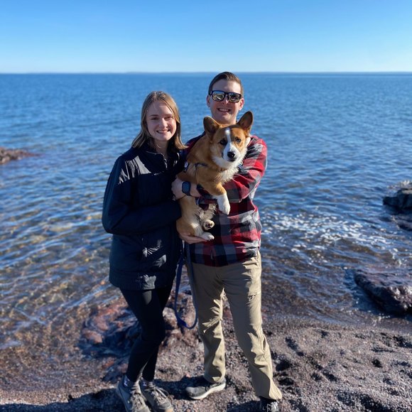 Profile Picture of Alli Pantelis (@allipantelis) on Poshmark