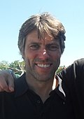 Profile Picture of John Bishopon Wikipedia