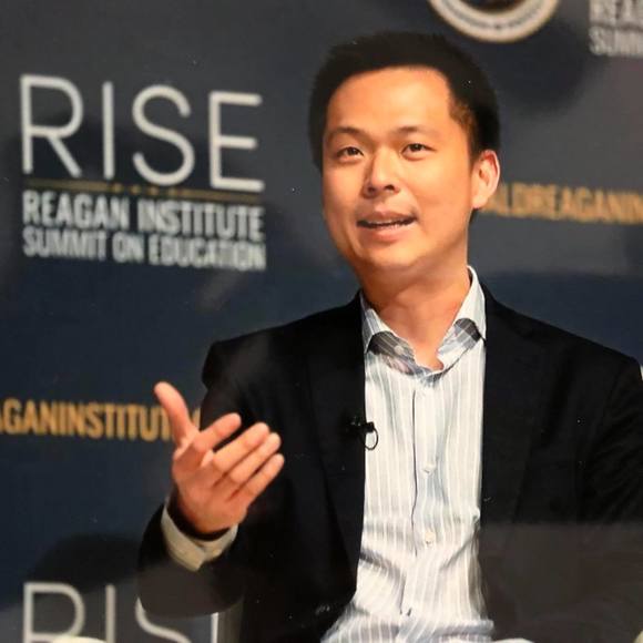 Chok Ooi - Poshmark Profile Picture of Chok Ooi (@chok) on Poshmark