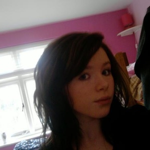 Profile Picture of Emily Mcgoohan (@xemilybabesx) on Myspace
