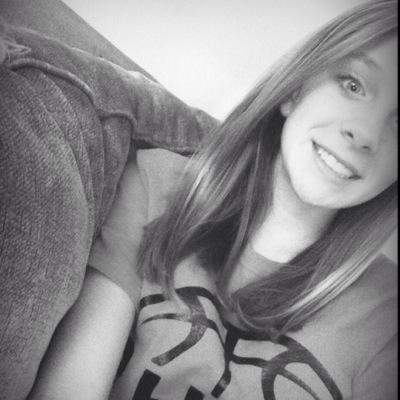 Profile Picture of Jenna Conway (@jennaconway15) on Twitter