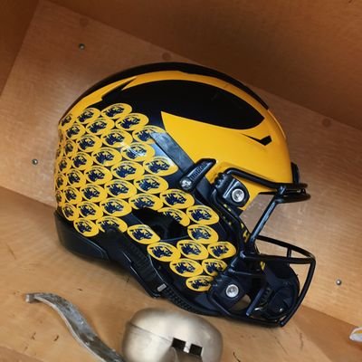 Profile Picture of John Vanderbilt (@Vernredface) on Twitter