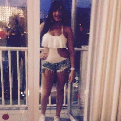 Profile Picture of Lori Carroll (@lorixxlea) on Twitter